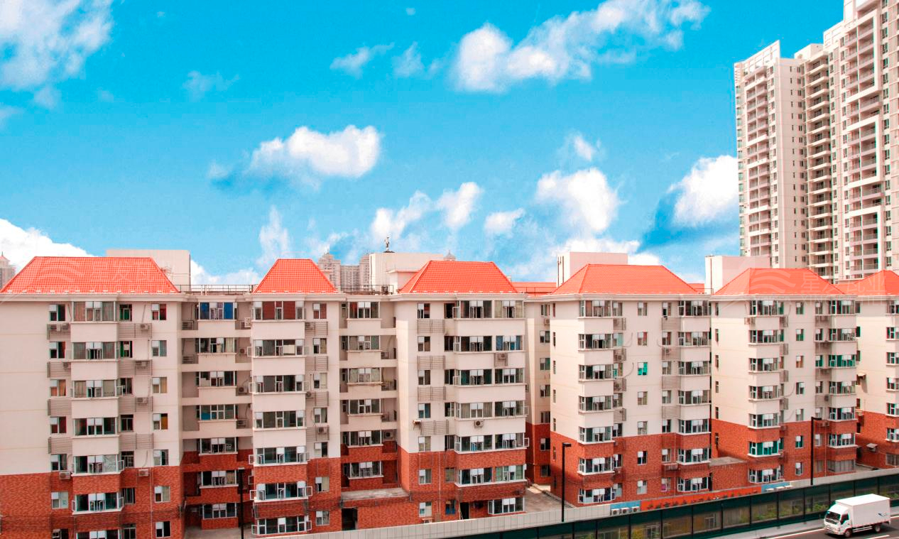 ASA合成樹(shù)脂瓦推動(dòng)屋面瓦行業(yè)進(jìn)入綠色環(huán)保、低碳節(jié)能的新里程！