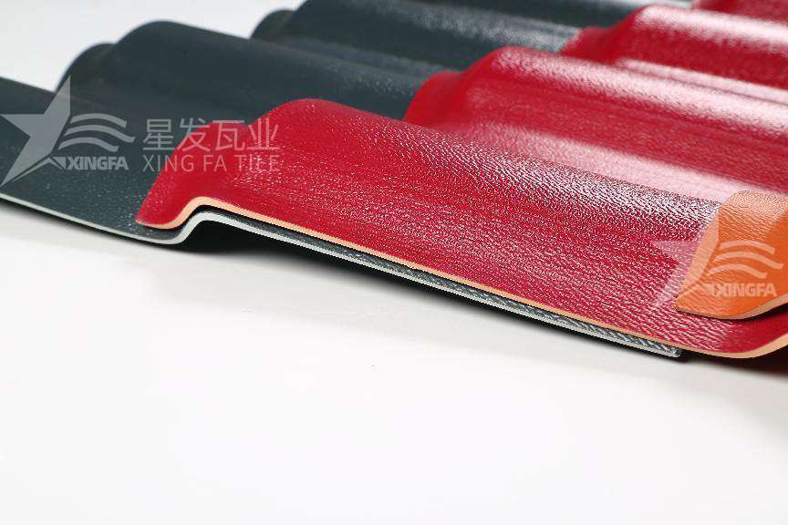 合成樹脂瓦的四層材質(zhì)揭秘：讓你徹底了解屋頂?shù)谋Ｗo體系！