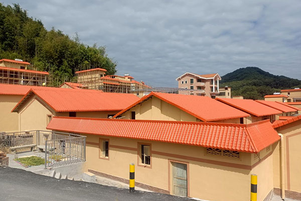 農(nóng)村建房選擇樹脂瓦，到底有什么好處？